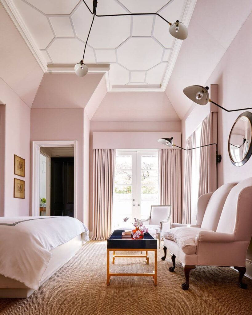 спальня в розовом оттенке