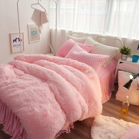 розовая спальная комната