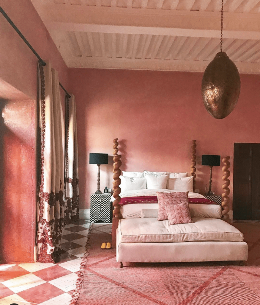 благородная розовая спальняблагородная розовая спальня