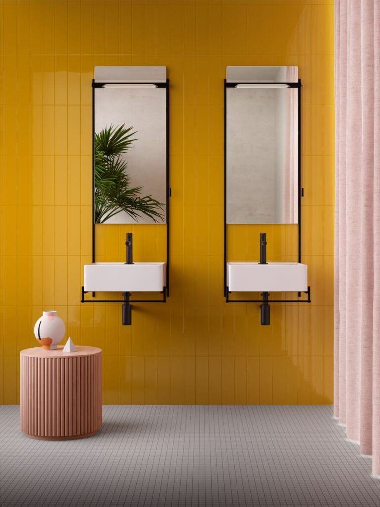 Минималистичная ванная в желтом цвете