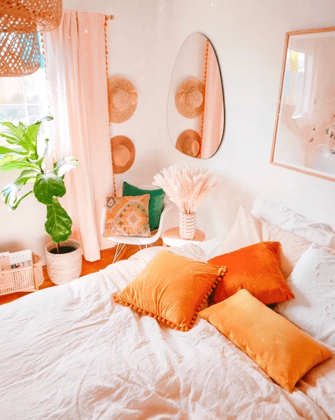 бесподобная оранжевая спальня