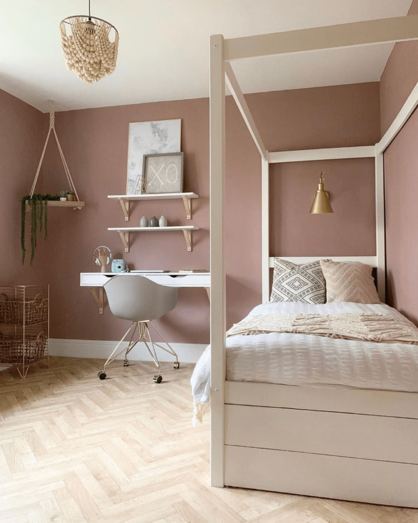 датская розовая спальня