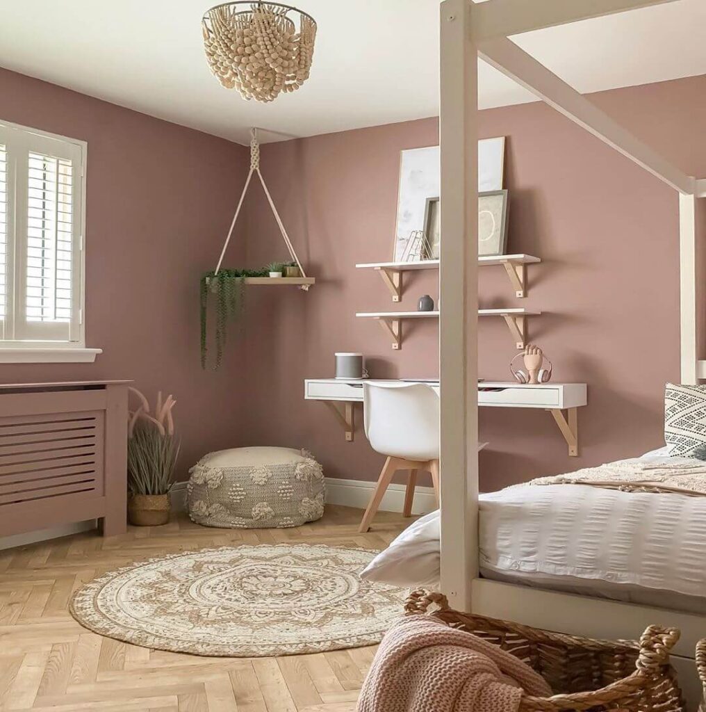 пример розовой спальни