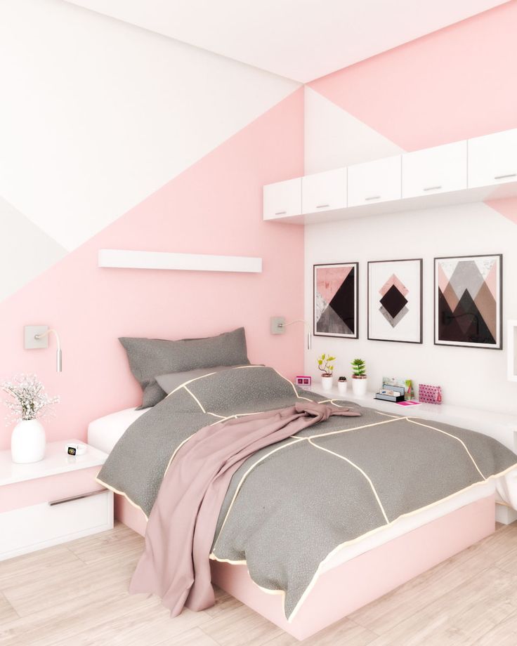большая бело-розовая спальня