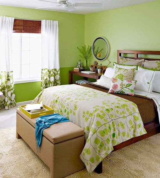 Bedroom Decorating in Green