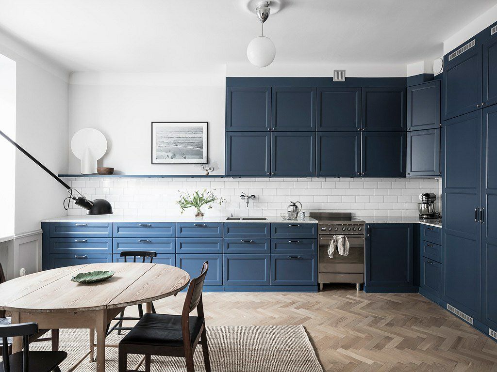 пленительная синяя кухня