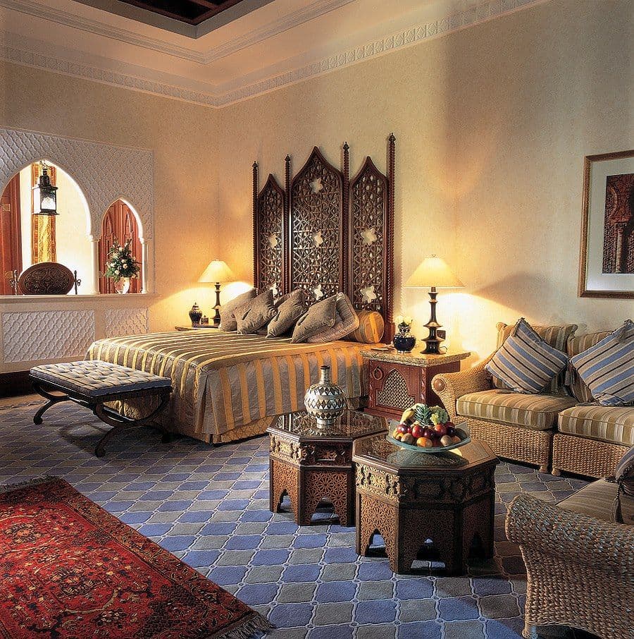 римская в марокканском стиле спальня