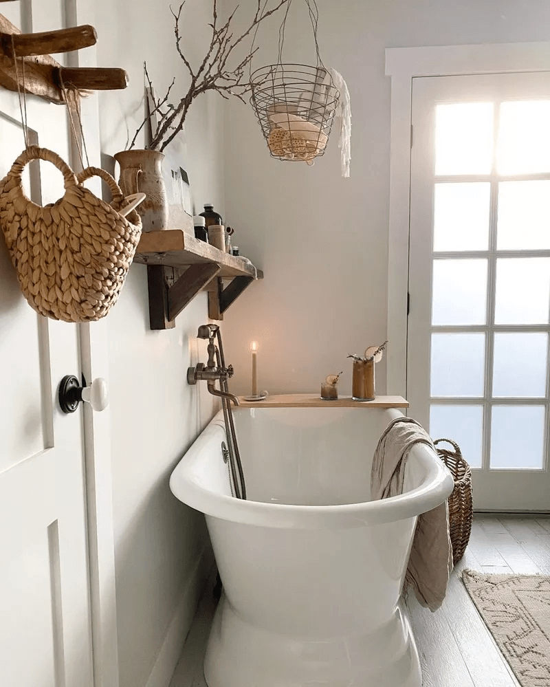 изысканная в скандинавском стиле ванная