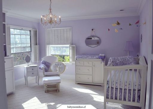фиолетовая детская в 2-комнатной квартире
