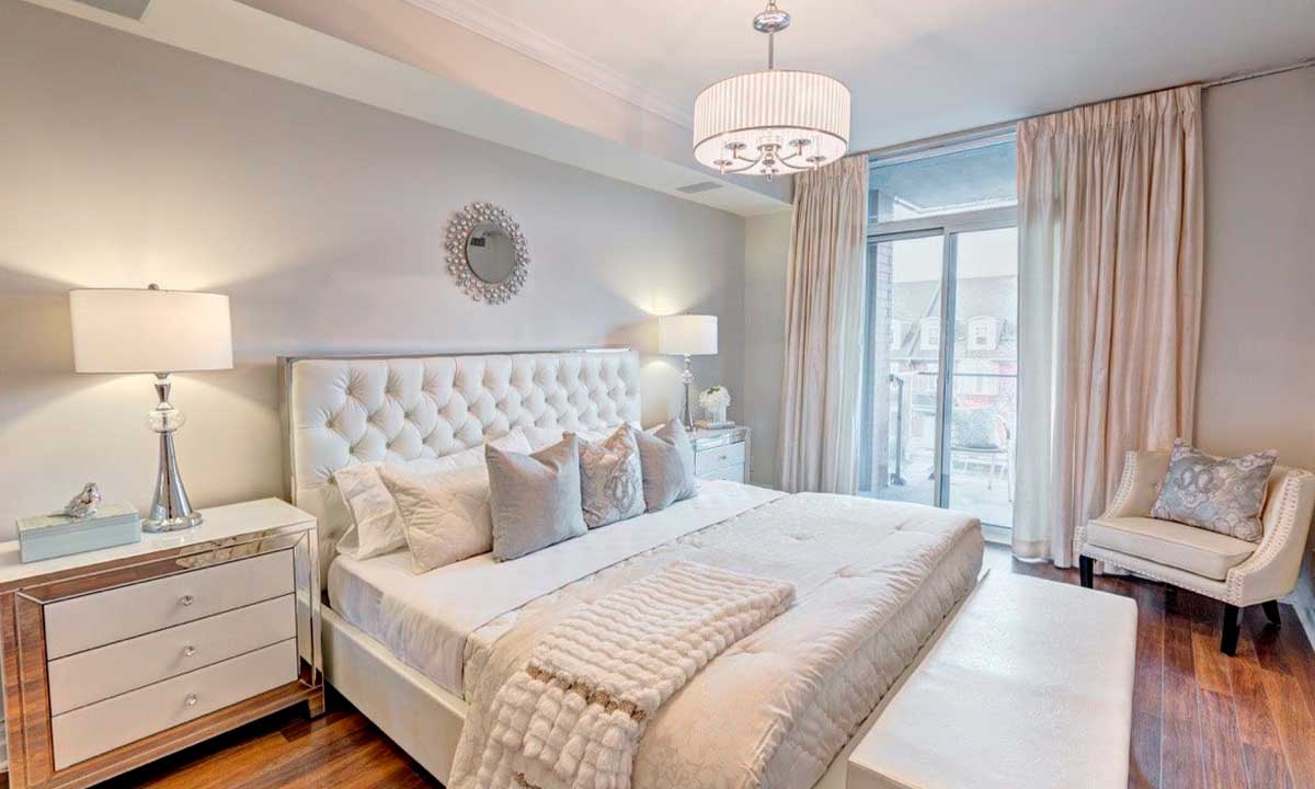 парижская в классическом стиле спальня