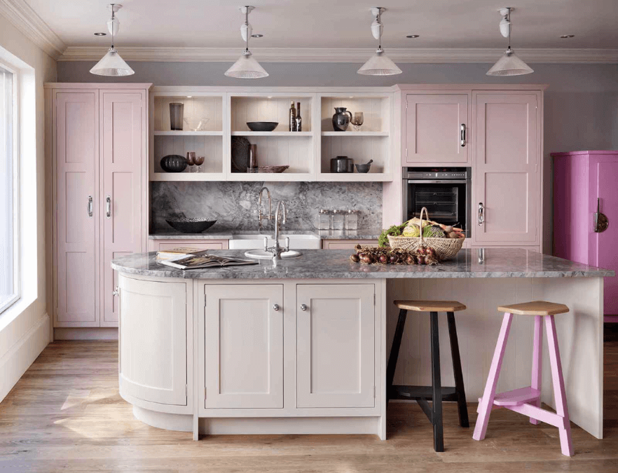 пленительная бело-розовая кухня
