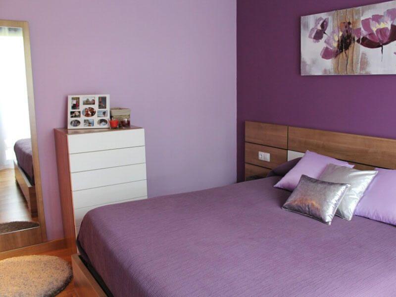 супердизайн пурпурной спальни