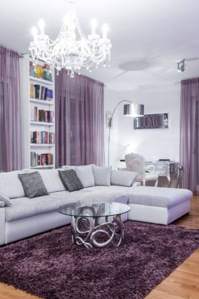 московская пурпурная гостиная