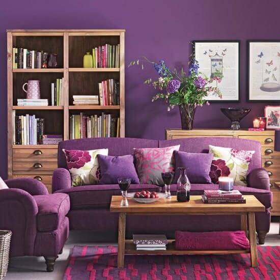 убранство пурпурной гостиной