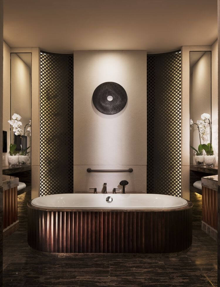 превосходная в китайском стиле ванная комната