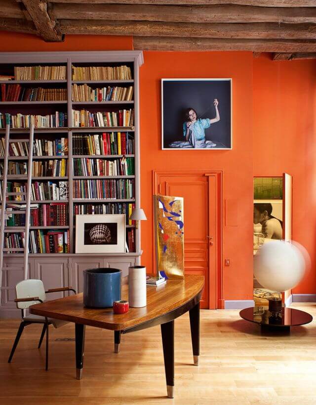 светлый оранжевый кабинет